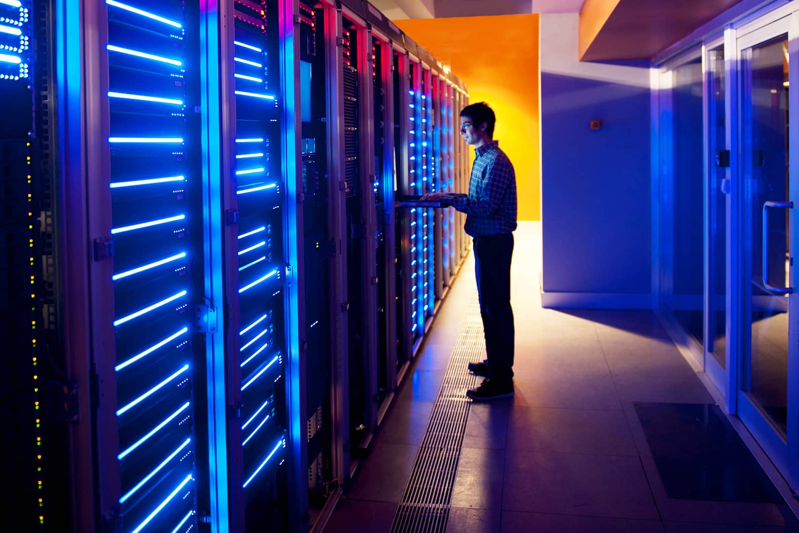 Gen AI, AI consulting, AI for business, AI in finance, AI strategy consulting Blog - What’s the Digital World Class® Technology Advantage?