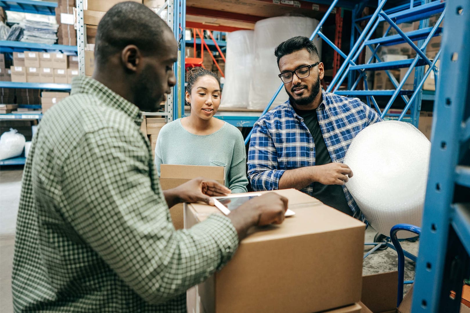 E‑procurement solutions overview showing software that automates requisitions, purchase orders, and guided purchasing to improve spend control and efficiency.